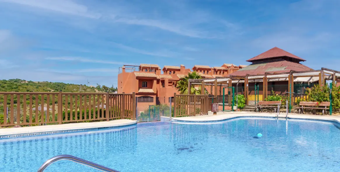 Short-term rent of ground floor apartment in Estepona 22