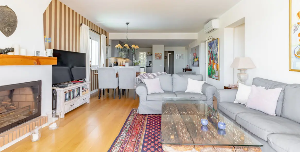 Short-term rent of middle floor apartment in Nueva Andalucía 14