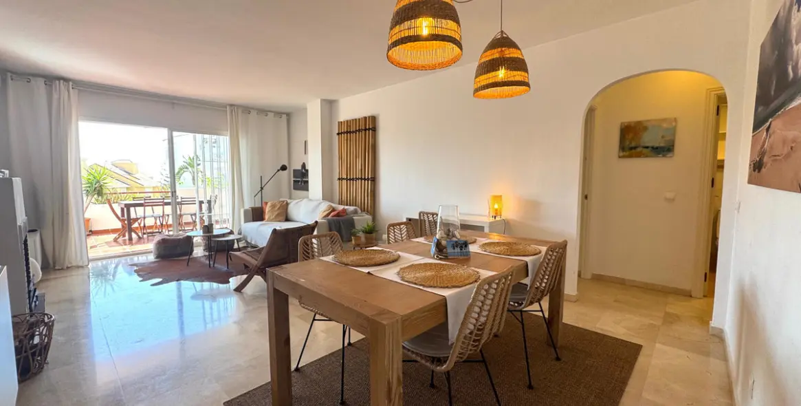 Alquiler a largo plazo de apartamento en planta baja en Bel Air 1