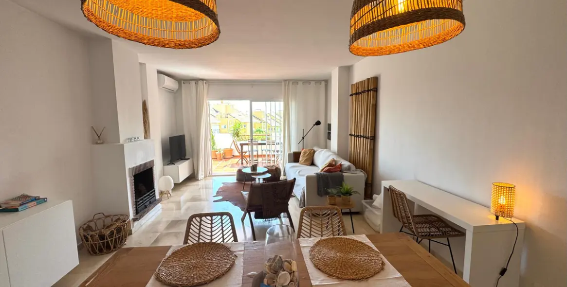 Alquiler a largo plazo de apartamento en planta baja en Bel Air 2