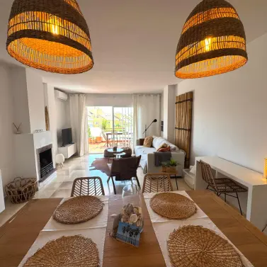 Alquiler a largo plazo de apartamento en planta baja en Bel Air