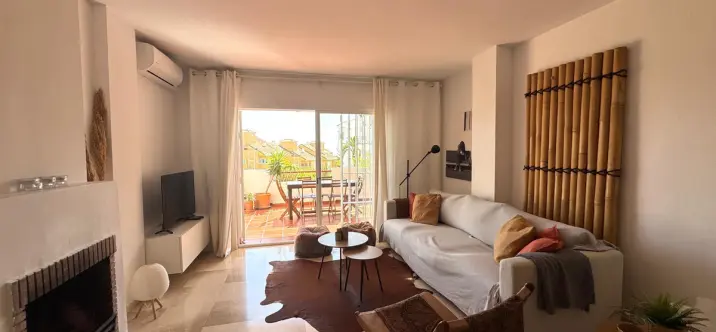 Alquiler a largo plazo de apartamento en planta baja en Bel Air 4