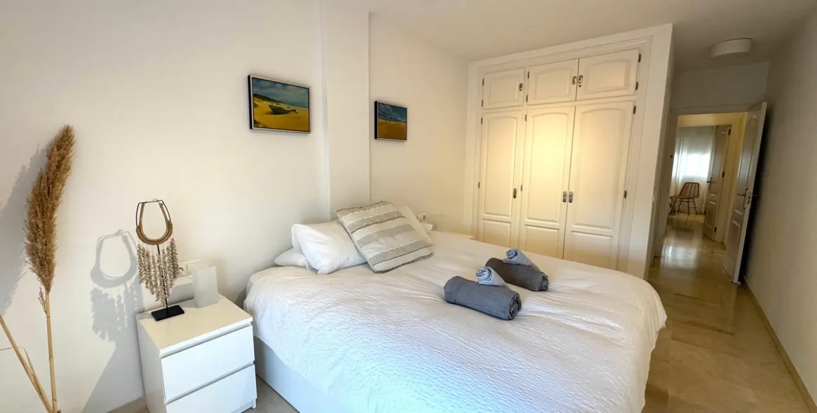 Alquiler a largo plazo de apartamento en planta baja en Bel Air 9