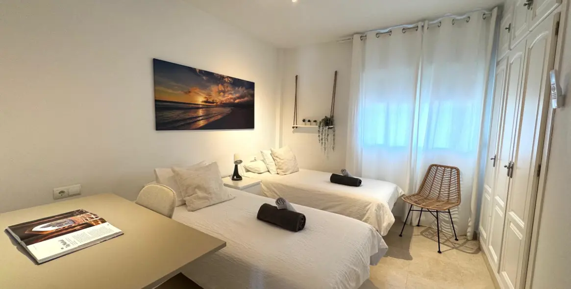 Alquiler a largo plazo de apartamento en planta baja en Bel Air 13