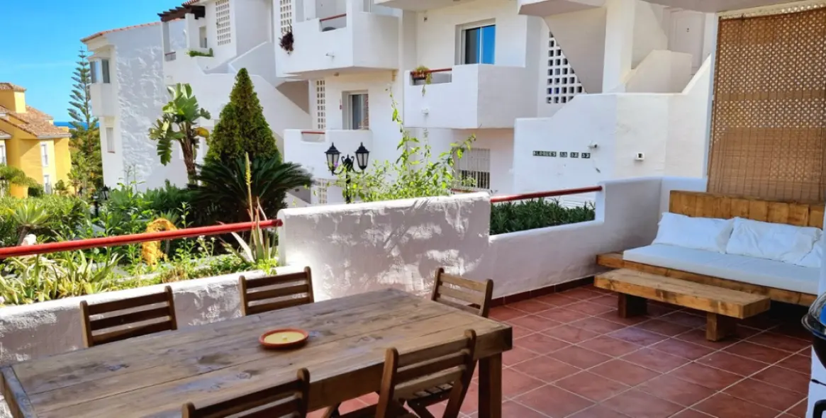 Alquiler a largo plazo de apartamento en planta baja en Bel Air 47