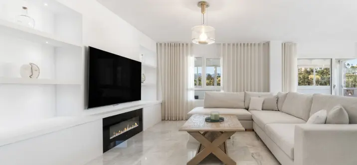 Short-term rent of penthouse in Nueva Andalucía 0