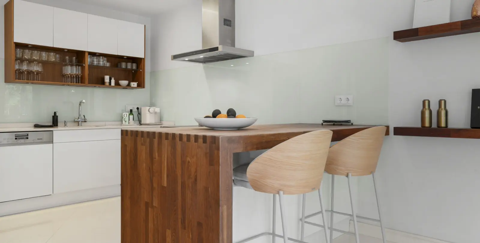 Short-term rent of detached villa in Nueva Andalucía 9