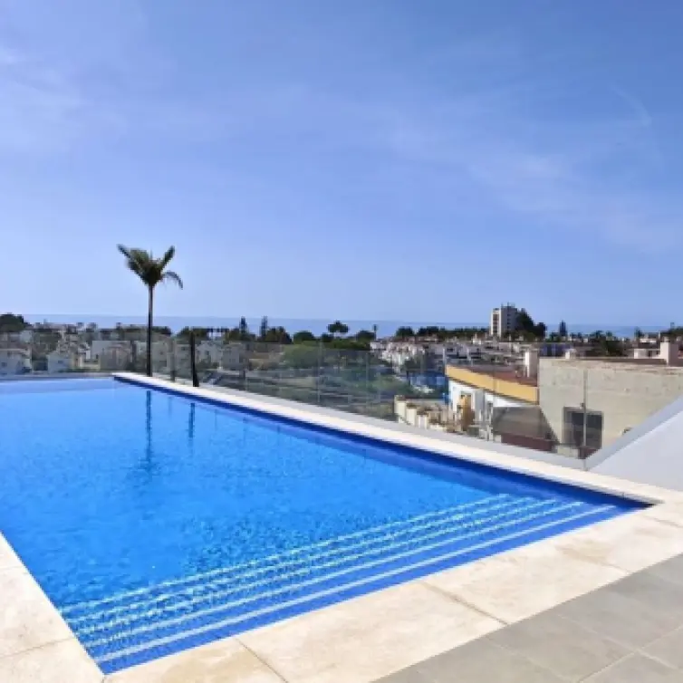Sale of middle floor apartment in Cancelada