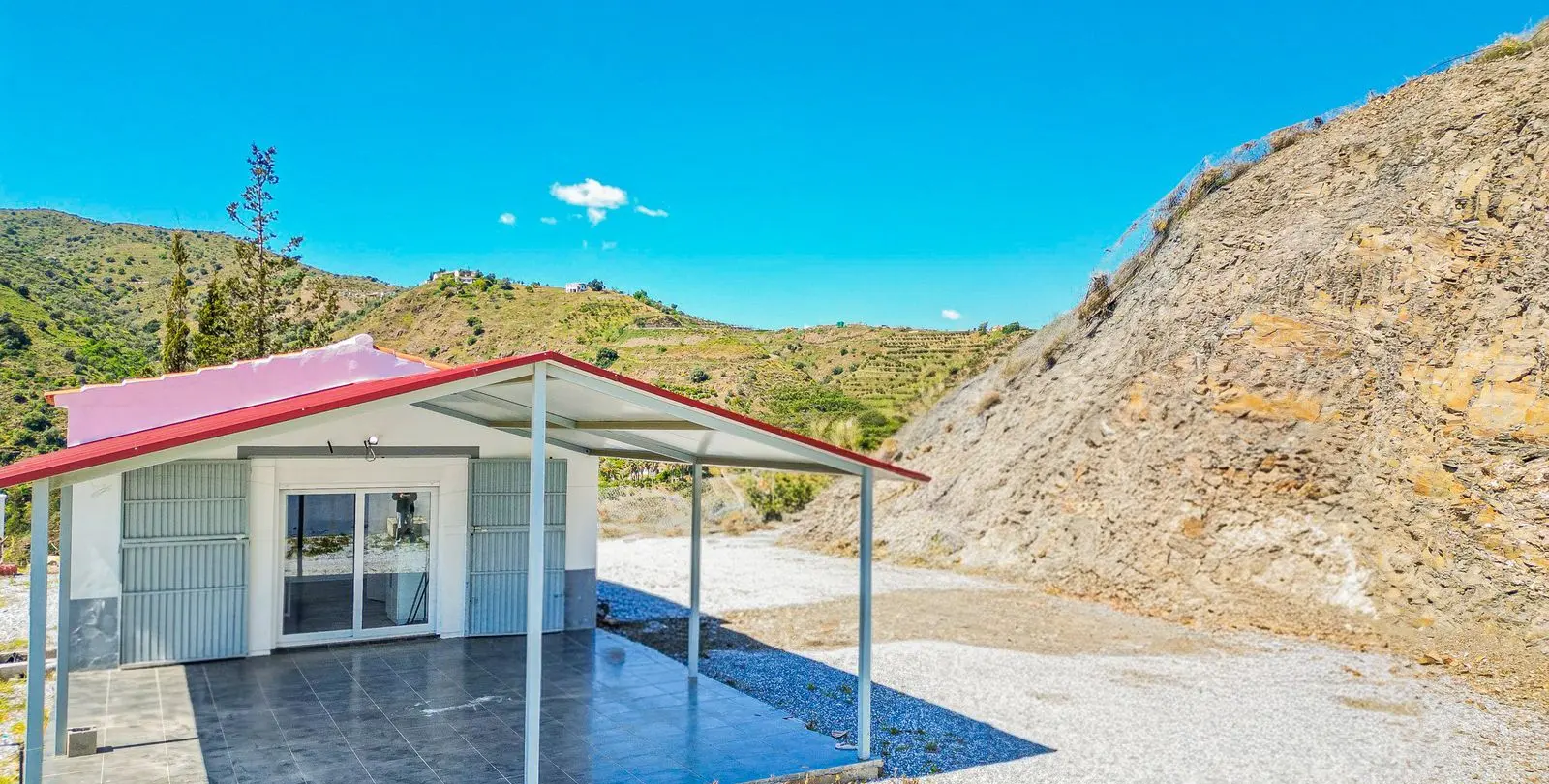 Venta de villa independiente en La Viñuela 33