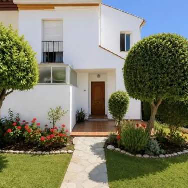Sale of semi-detached house in Estepona