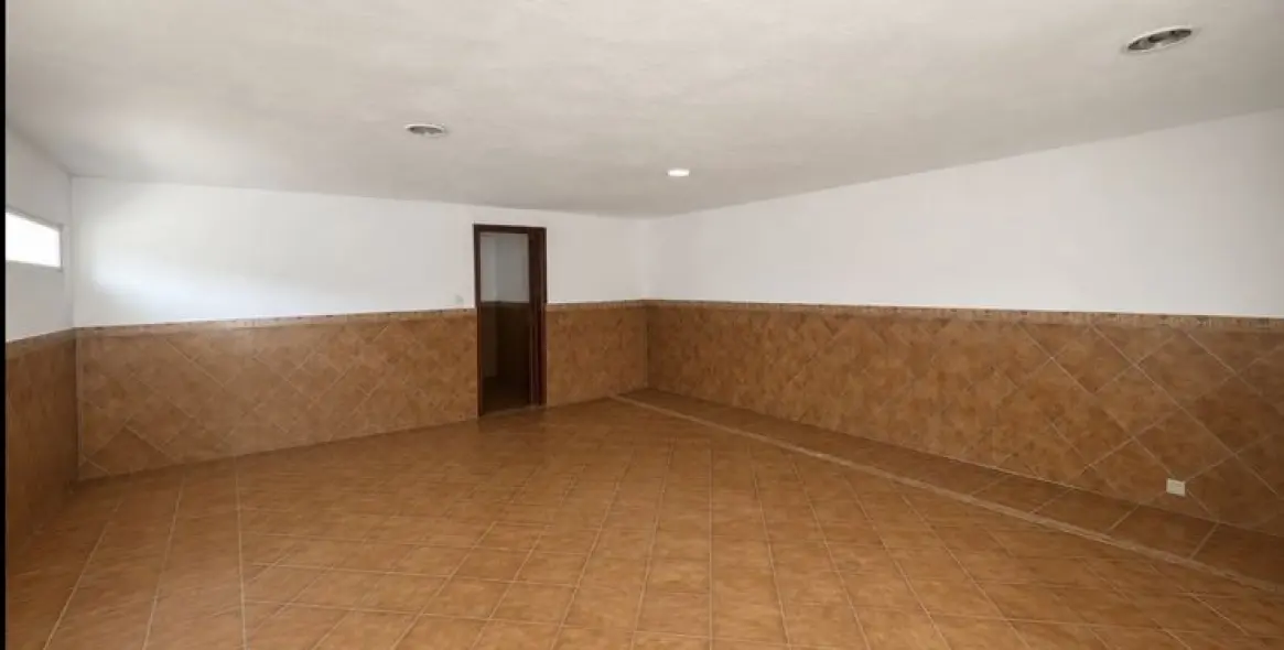 Sale of semi-detached house in Estepona 13