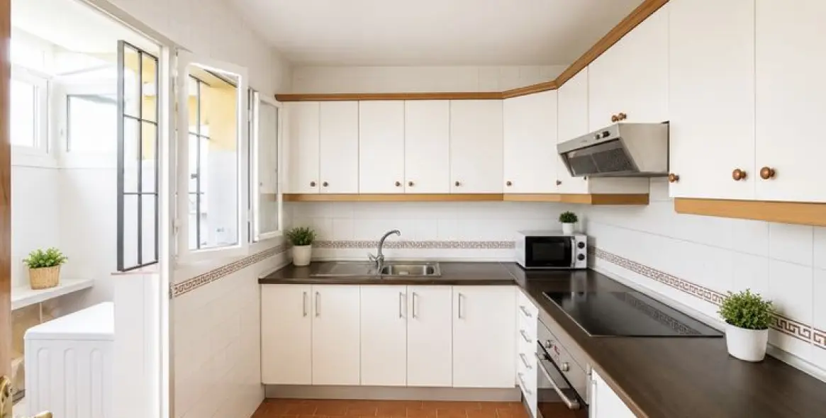 Sale of semi-detached house in Estepona 15