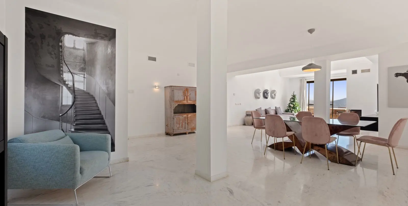 Продажа пентхауса в La Mairena 9