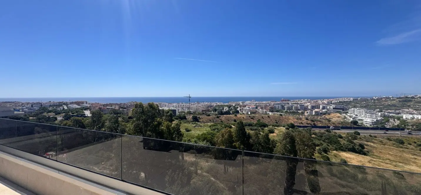 Sale of penthouse in Estepona 1