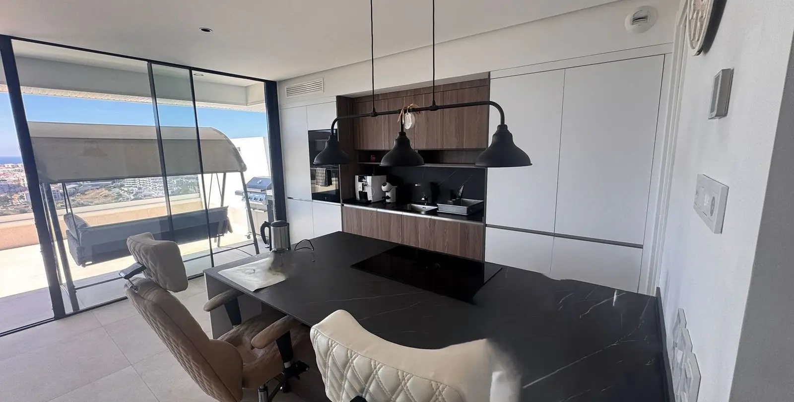 Продажа пентхауса в Estepona 7