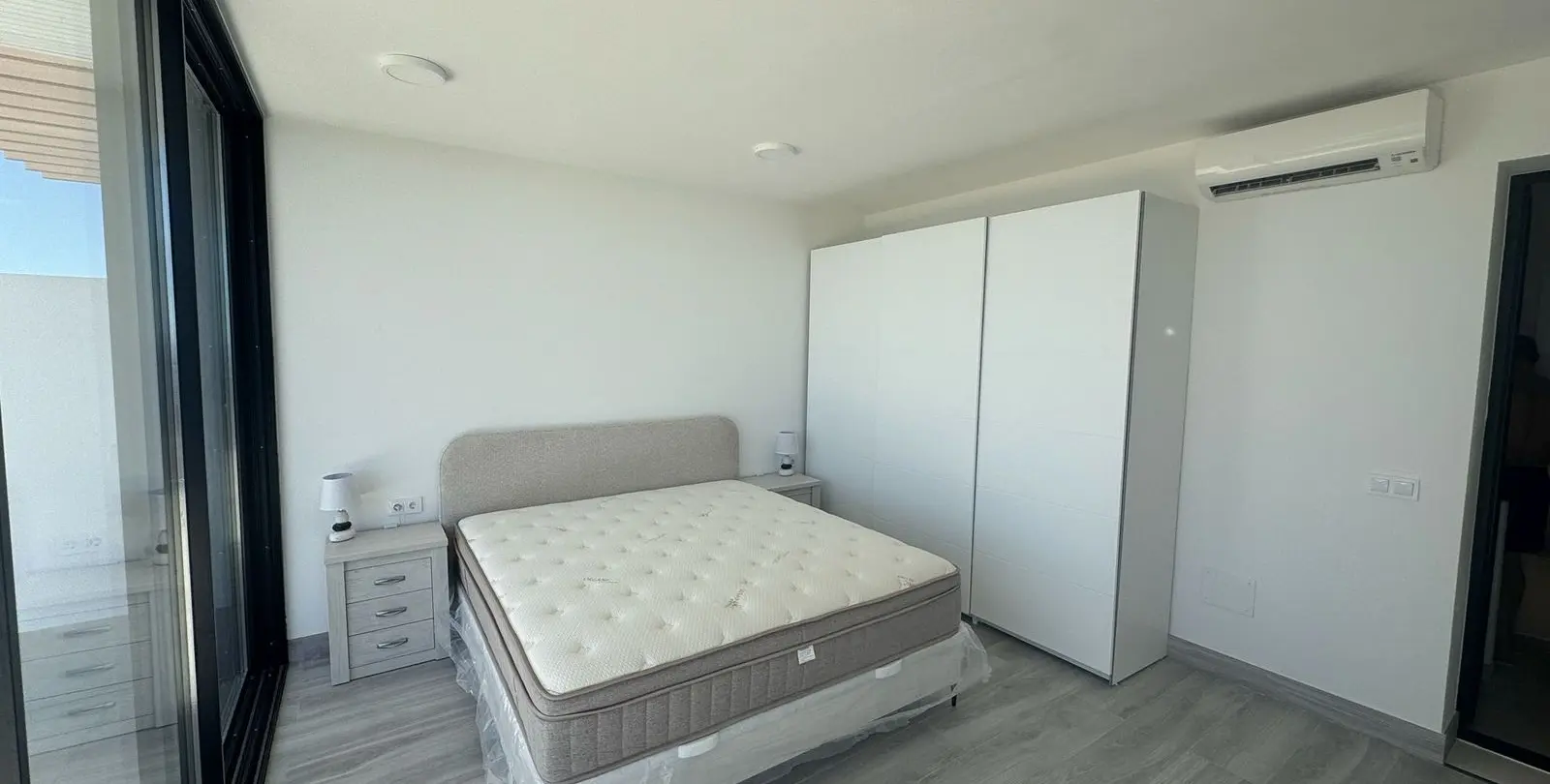 Продажа пентхауса в Estepona 9