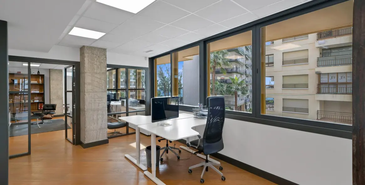 Sale of office in Marbella 7