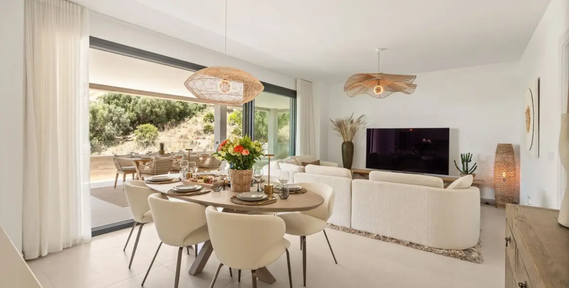 Long-term rent of middle floor apartment in Altos de los Monteros 3