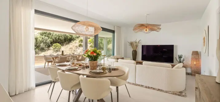 Long-term rent of middle floor apartment in Altos de los Monteros 2
