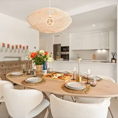 Long-term rent of middle floor apartment in Altos de los Monteros