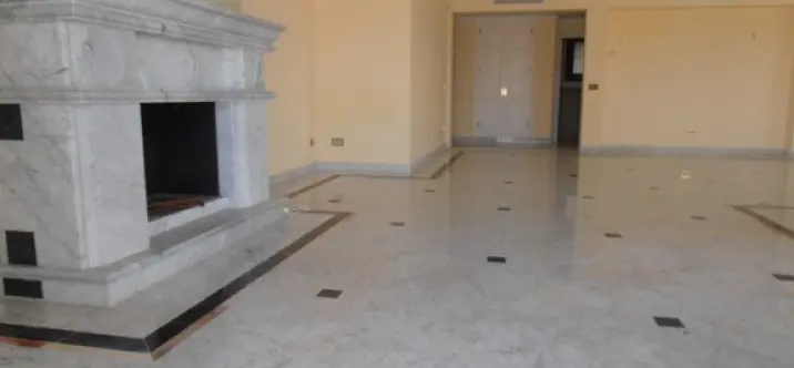 Long-term rent of middle floor apartment in Sierra Blanca 1