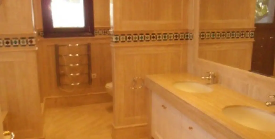 Long-term rent of middle floor apartment in Sierra Blanca 20
