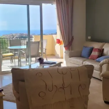 Venta de apartamento en planta media en Riviera del Sol