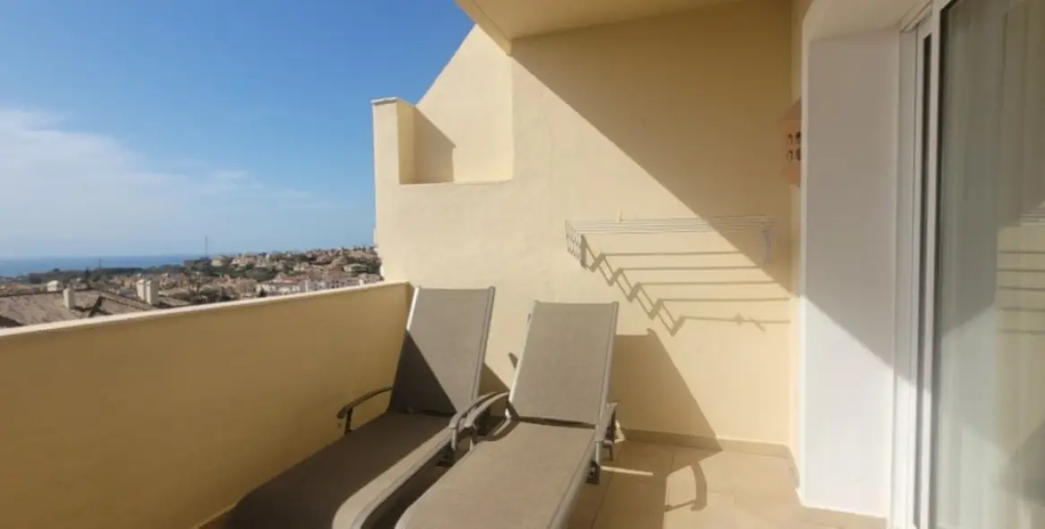 Venta de apartamento en planta media en Riviera del Sol 9