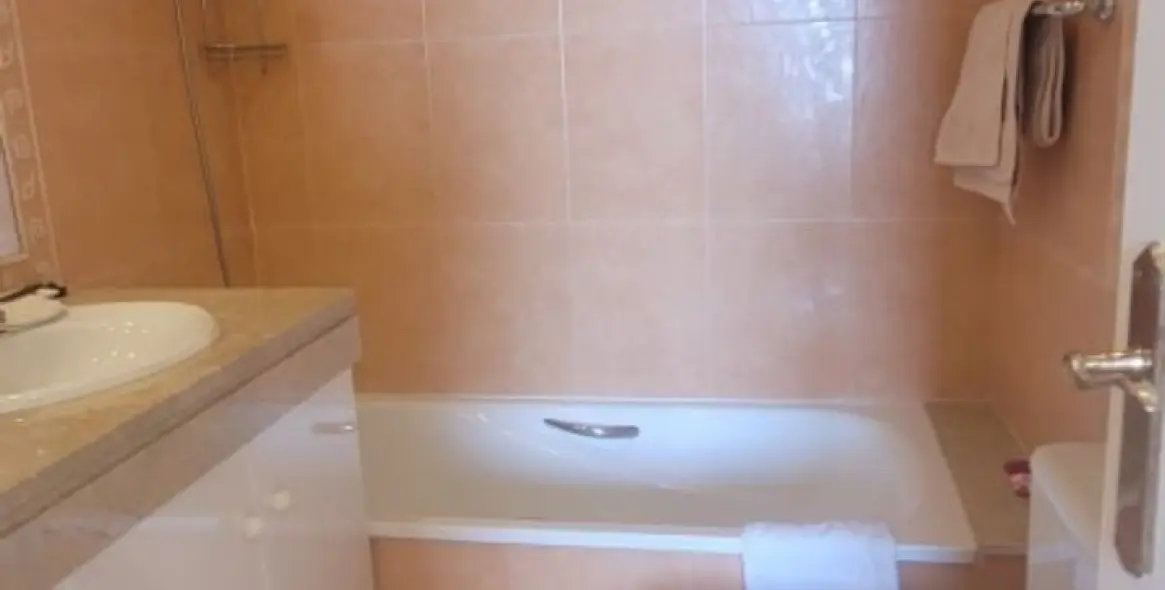 Venta de apartamento en planta media en Riviera del Sol 20