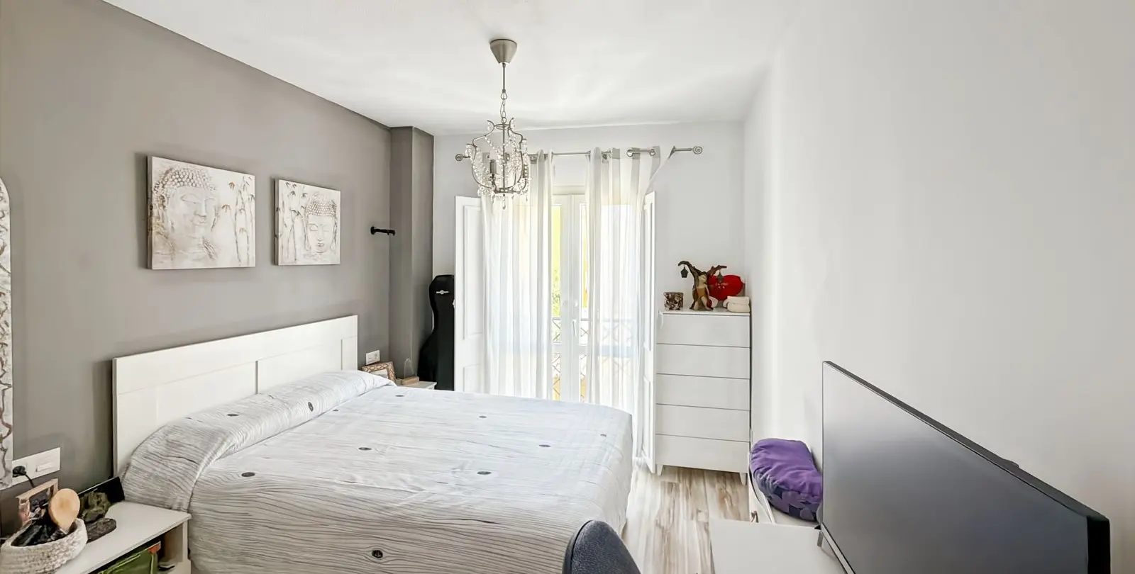 Продажа апартаментов на среднем этаже в La Victoria 12