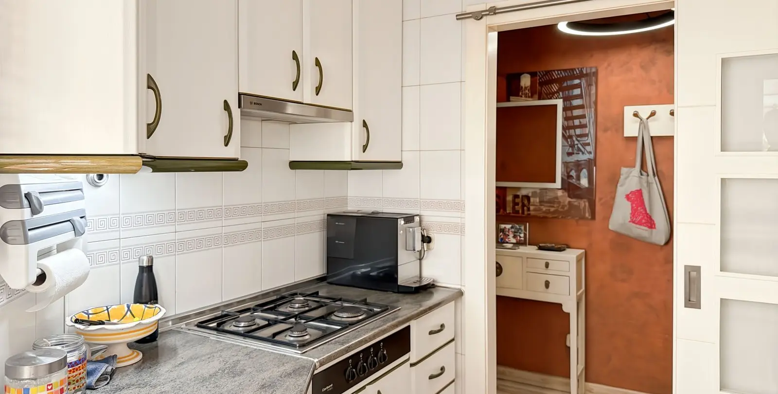 Продажа апартаментов на среднем этаже в La Victoria 13