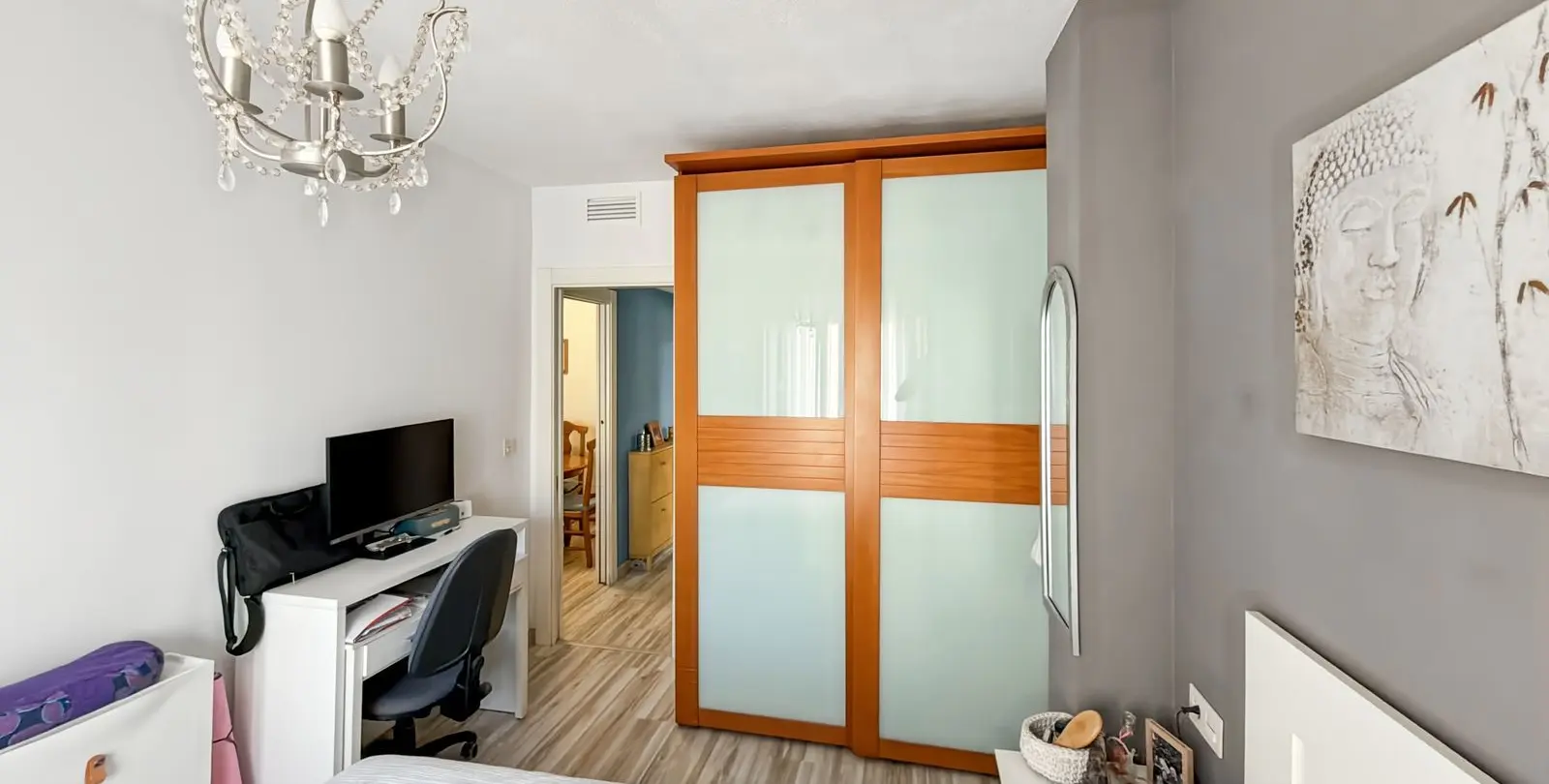 Продажа апартаментов на среднем этаже в La Victoria 18
