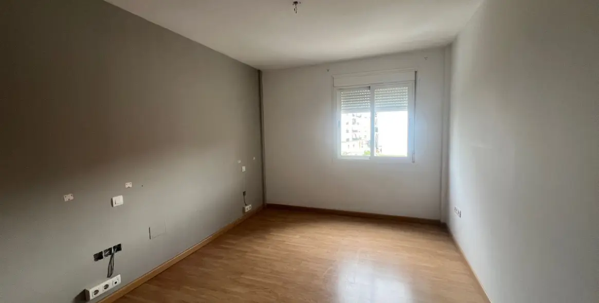 Продажа апартаментов на среднем этаже в Estepona 22