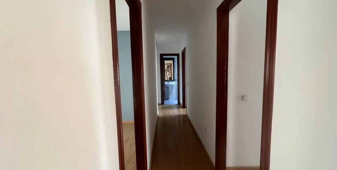 Продажа апартаментов на среднем этаже в Estepona 51