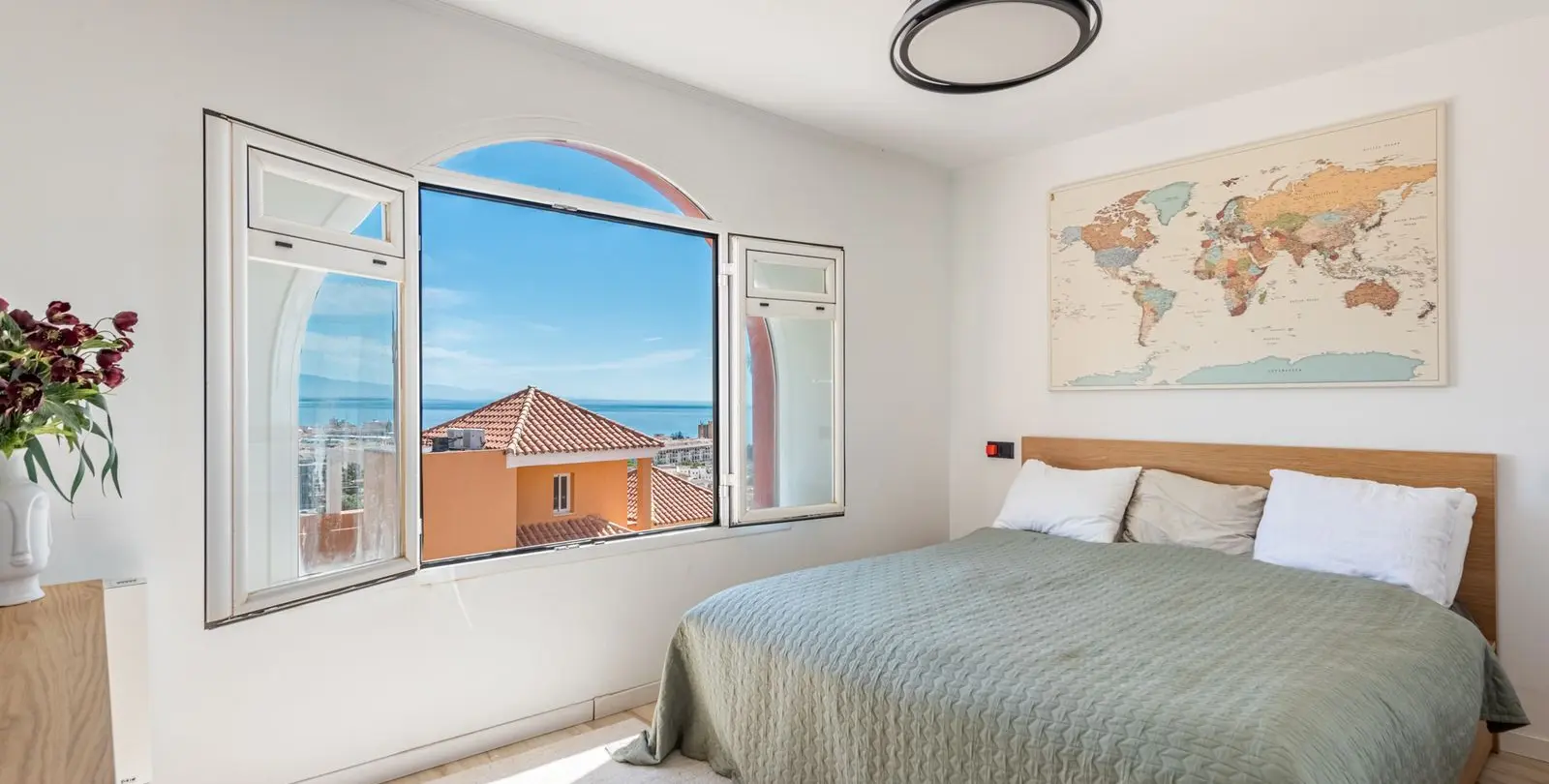 Sale of middle floor apartment in La Duquesa 15