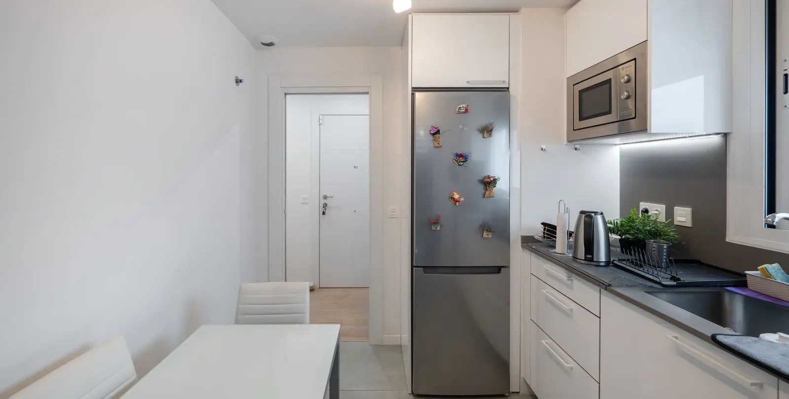 Venta de apartamento en planta media en Nueva Andalucía 5