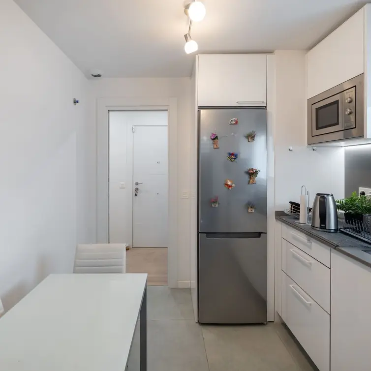 Venta de apartamento en planta media en Nueva Andalucía