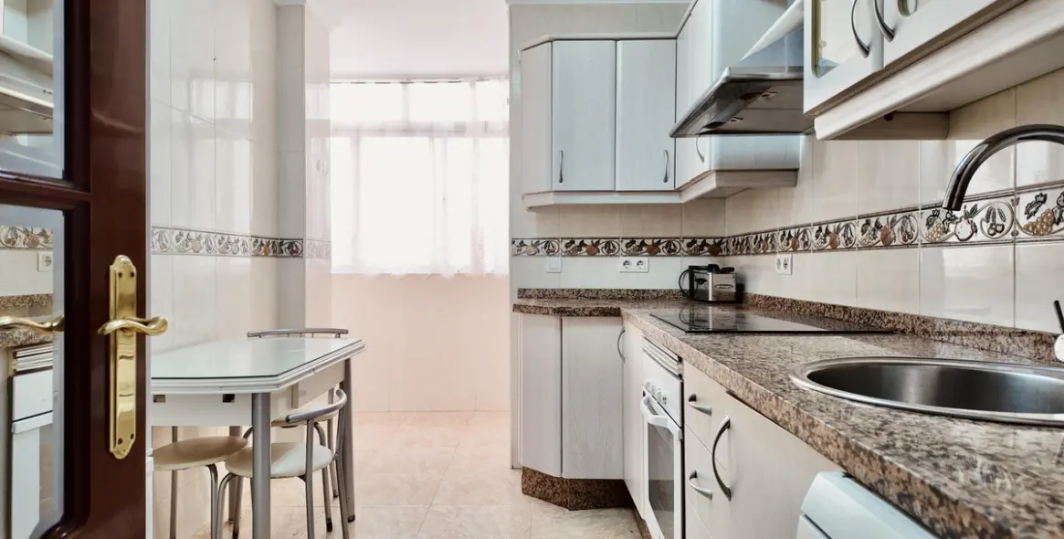 Продажа апартаментов на среднем этаже в Málaga 28