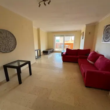 Venta de apartamento en planta baja en Elviria