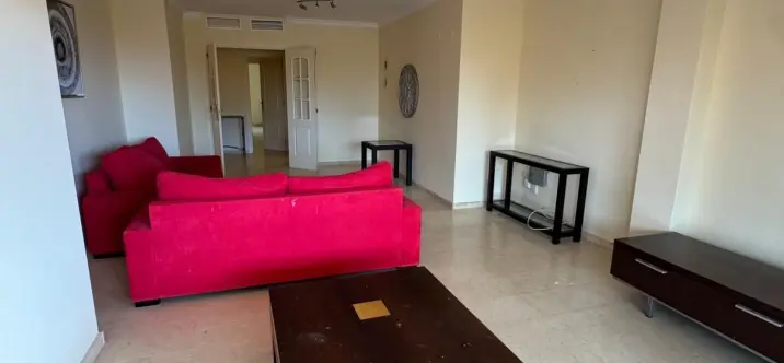Venta de apartamento en planta baja en Elviria 2