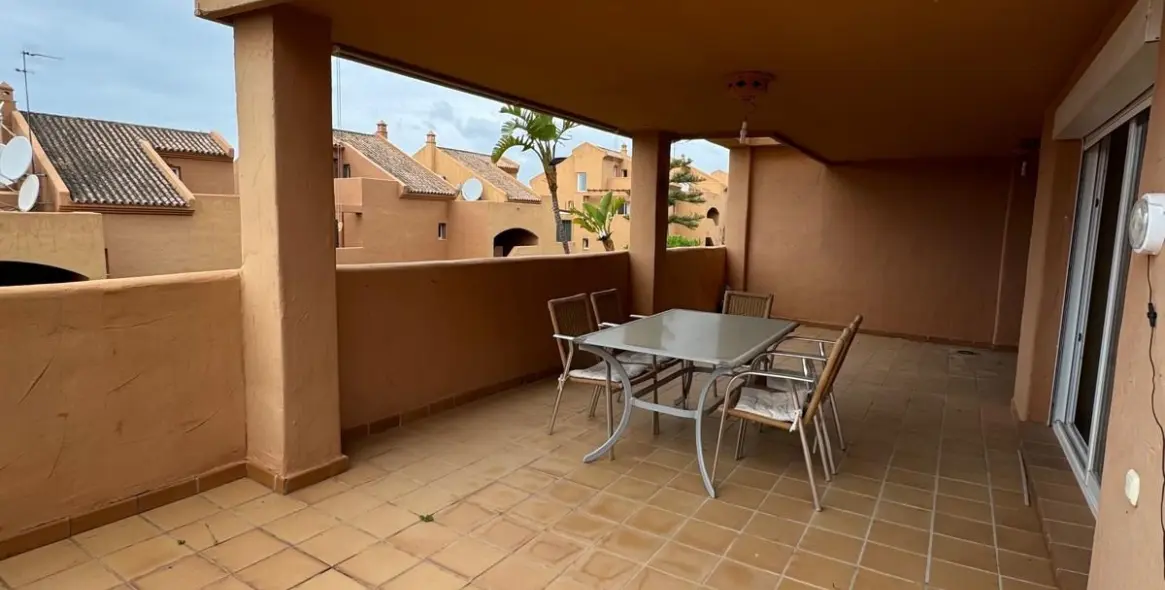 Venta de apartamento en planta baja en Elviria 8