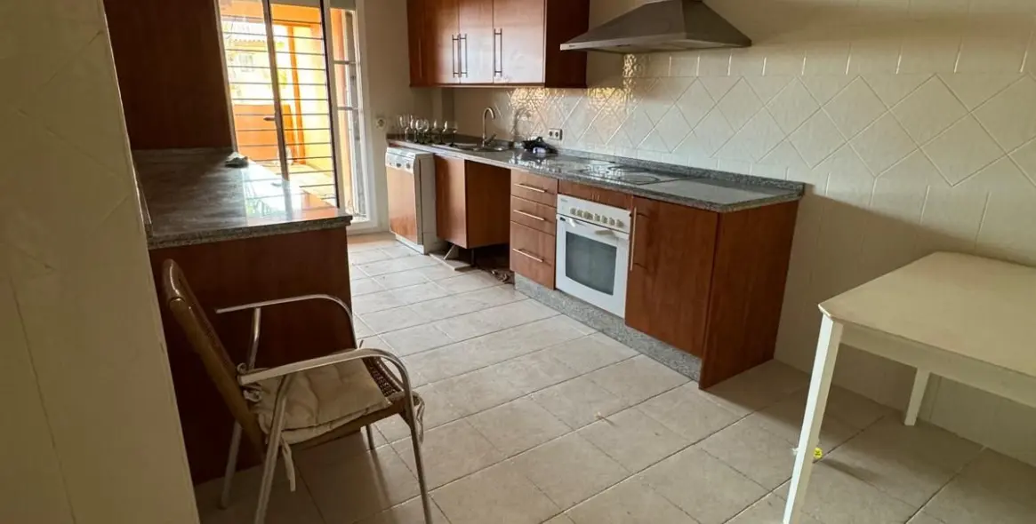 Venta de apartamento en planta baja en Elviria 11