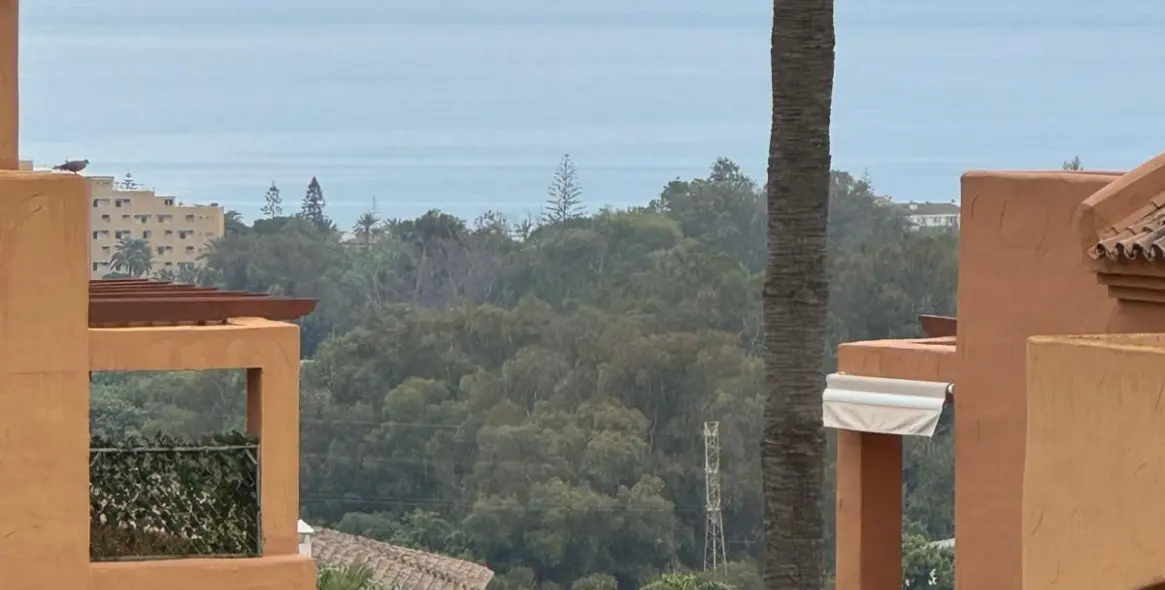 Venta de apartamento en planta baja en Elviria 16
