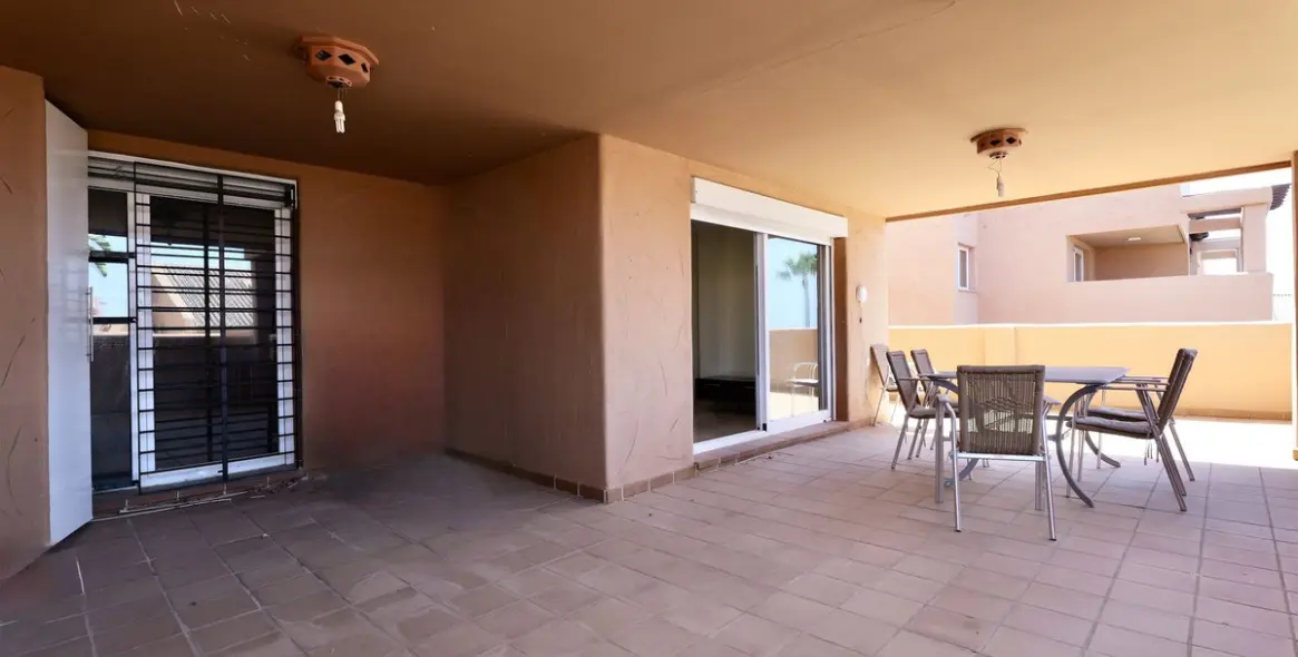 Venta de apartamento en planta baja en Elviria 20