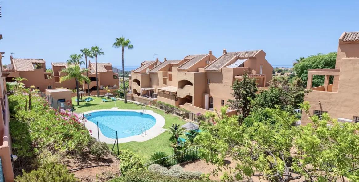Venta de apartamento en planta baja en Elviria 37