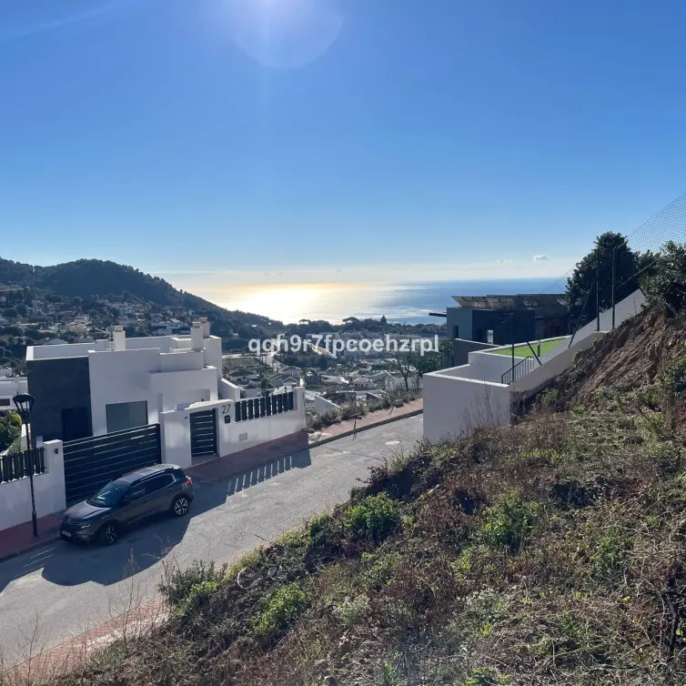 Venta de parcela residencial en Mijas