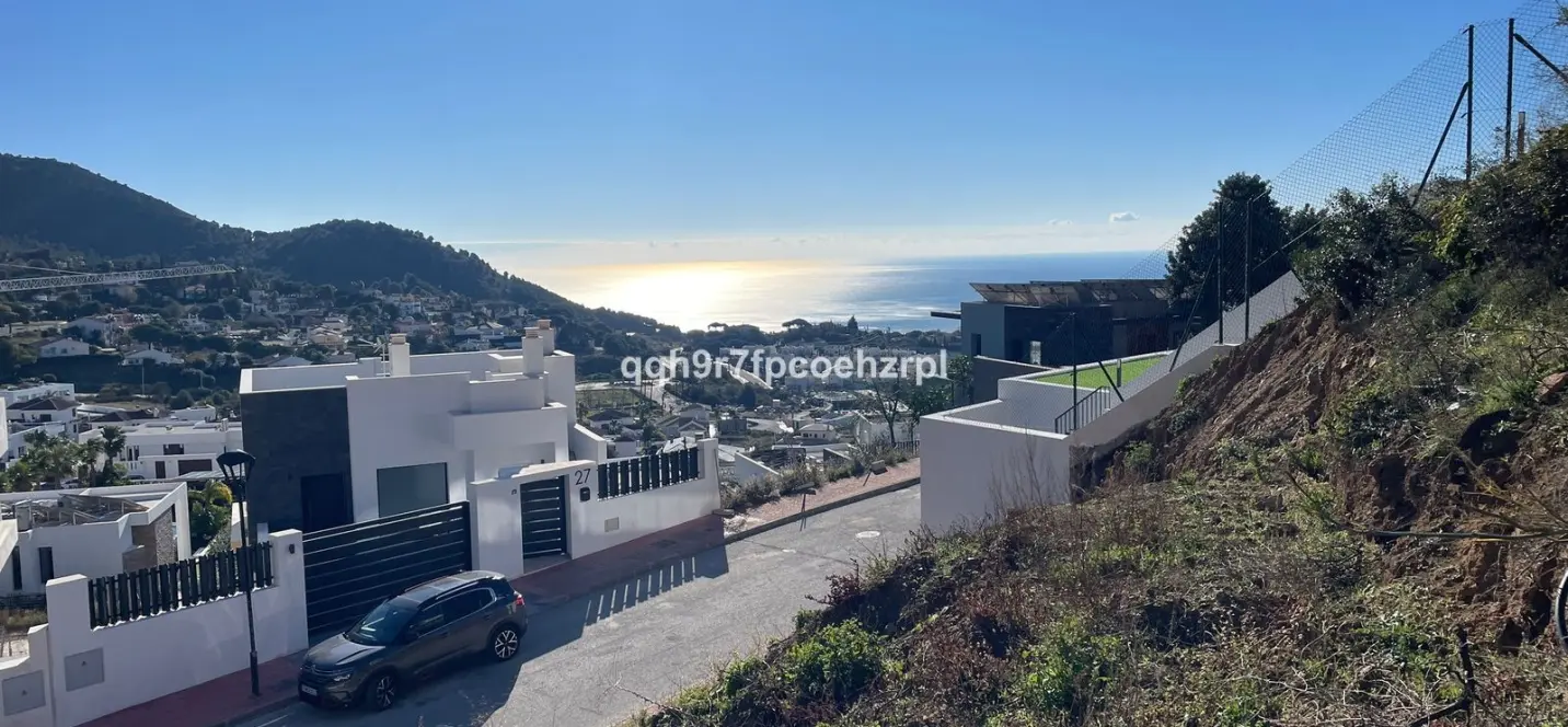 Venta de parcela residencial en Mijas 4