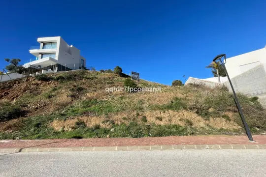 Image 6 thumb