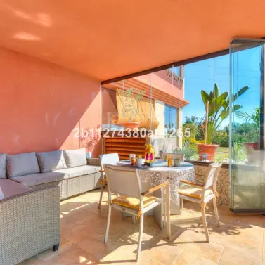 Продажа апартаментов на первом этаже в Benalmadena