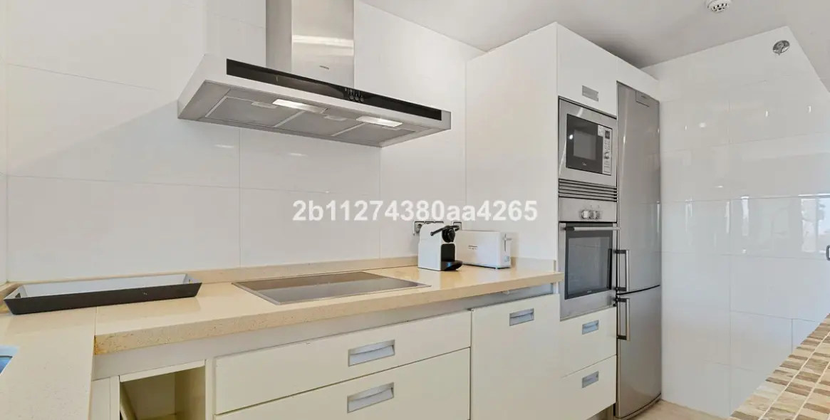 Sale of ground floor apartment in Benalmadena 9